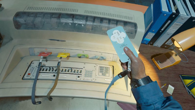 《使命召唤：黑色行动6》中的预打孔钥匙卡使命召唤正传第 21 作的《使命召唤：黑色行动6》，因为剧情、与玩法有用心做，所以口碑和评分都不错